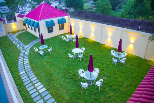 Mountain view resort in Pushkar